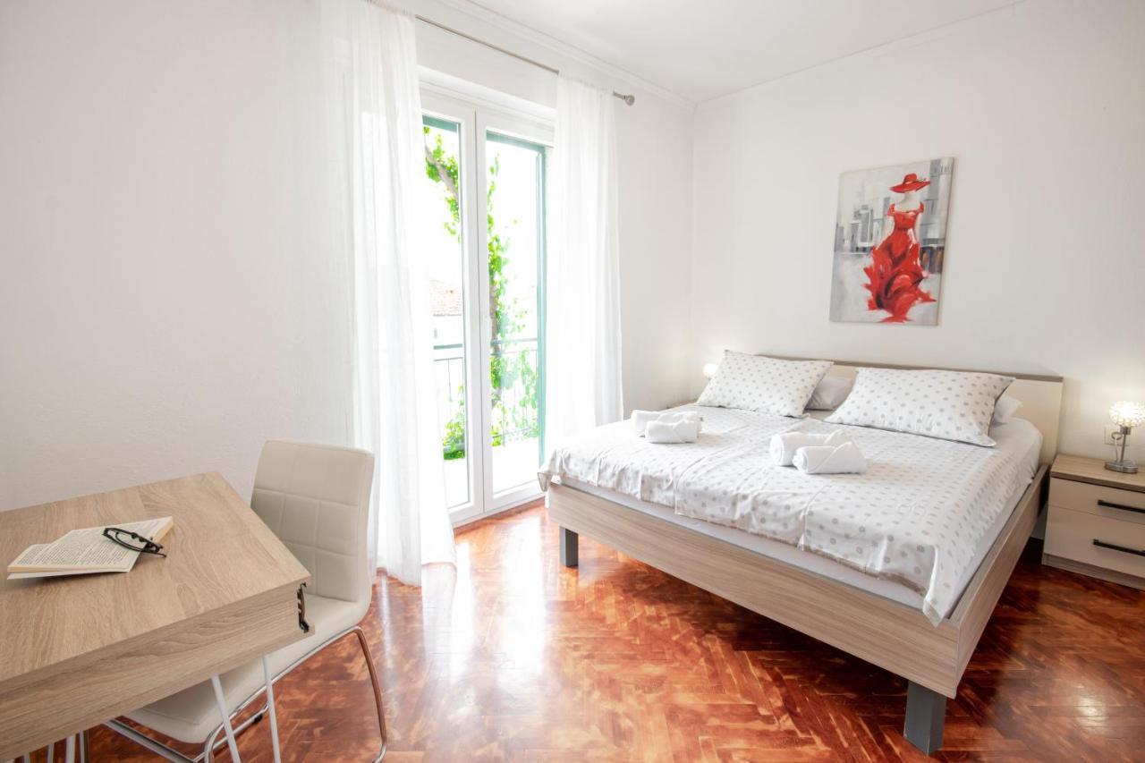 Apartments Villa Luce Makarska Eksteriør billede