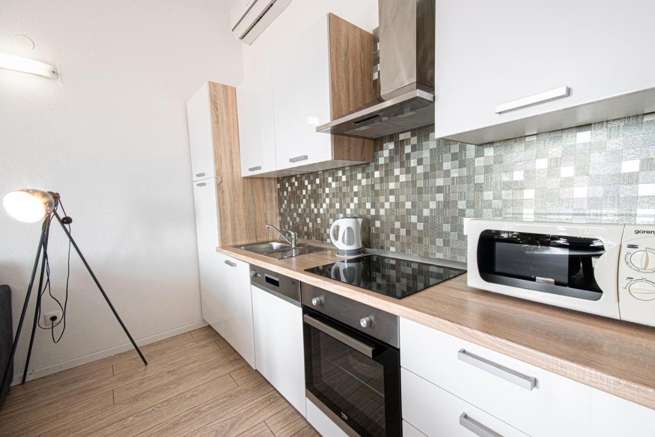 Apartments Villa Luce Makarska Eksteriør billede