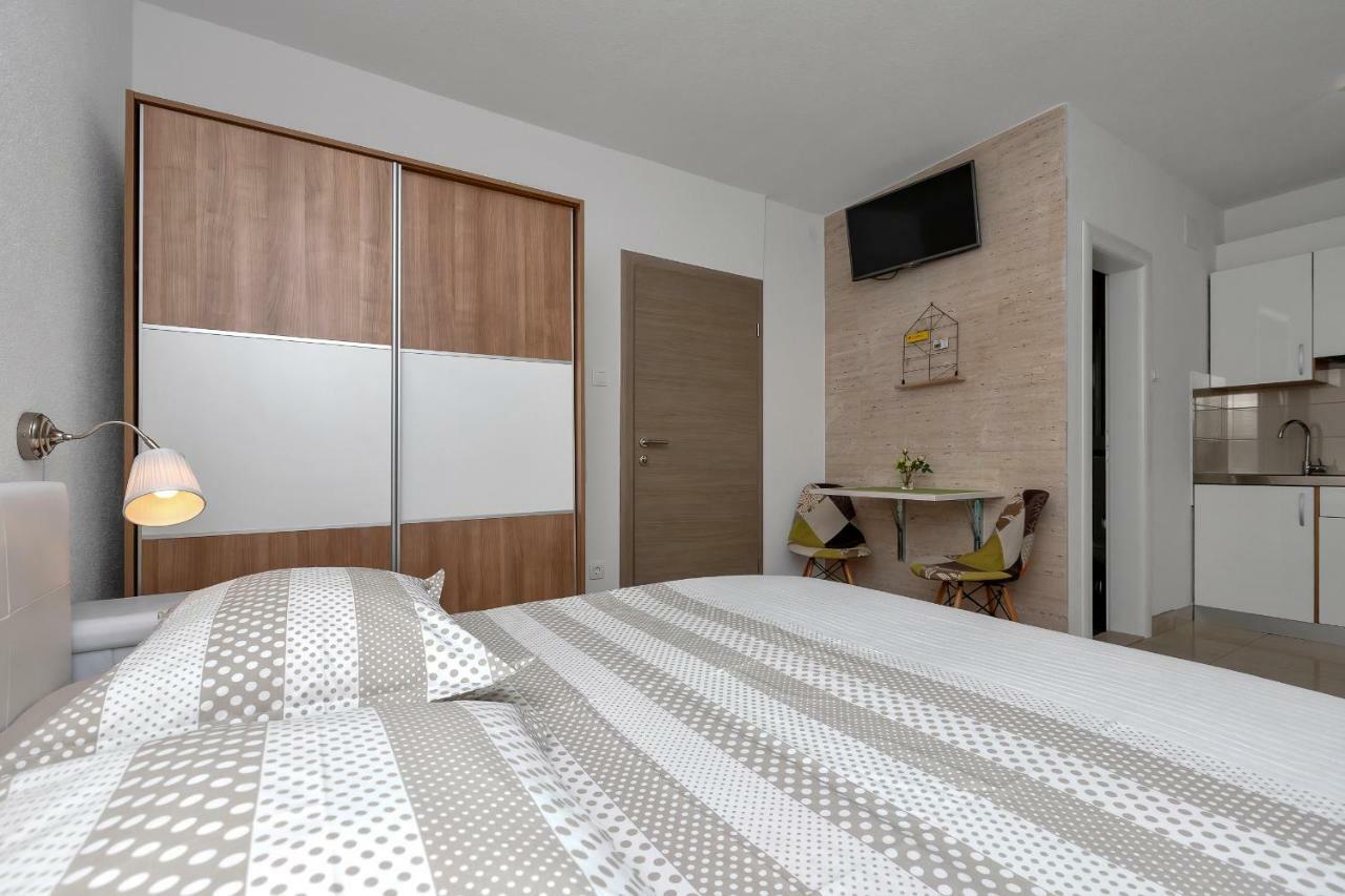 Apartments Villa Luce Makarska Eksteriør billede
